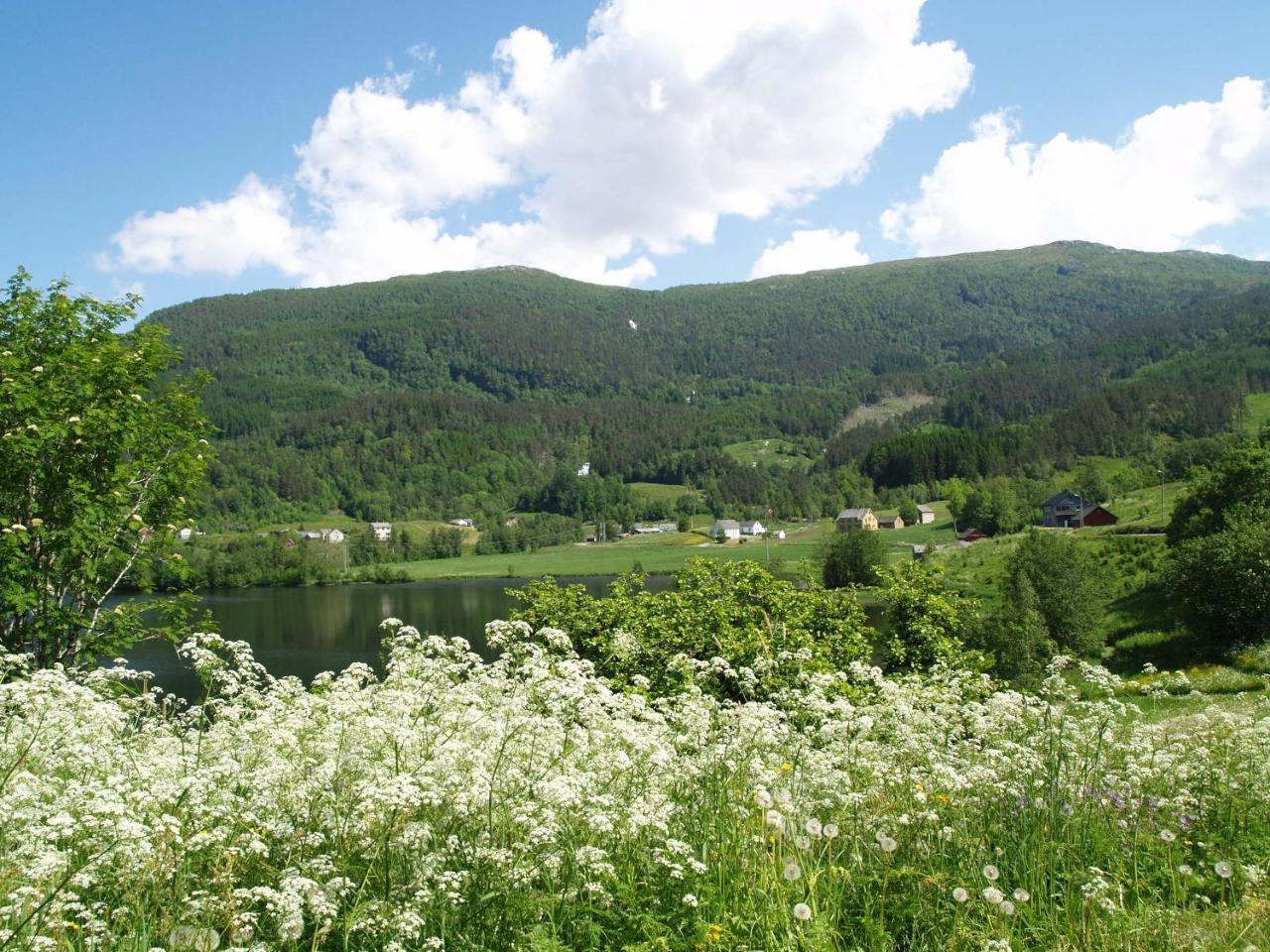 5 Bedrooms, Large Apartment With Nice View And Nature Herand Bagian luar foto