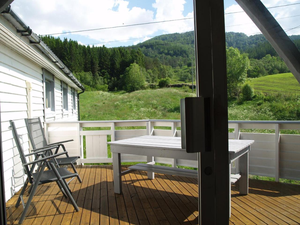 5 Bedrooms, Large Apartment With Nice View And Nature Herand Bagian luar foto